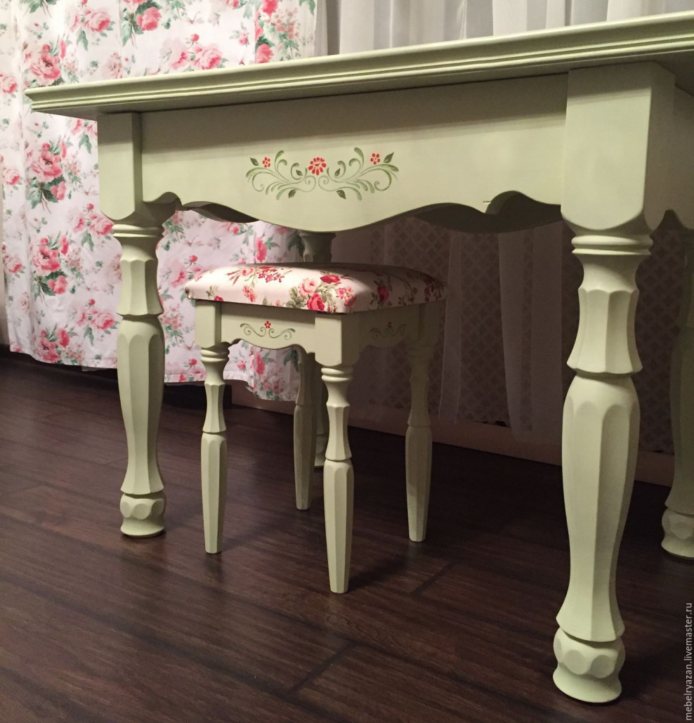 Стол Прованс r254