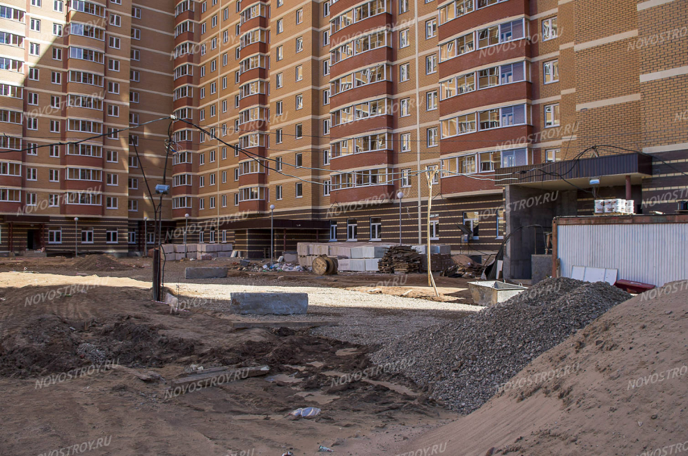 Дом из газобетона на жб сваях