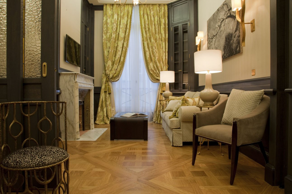 Поп арт интерьер гостиной