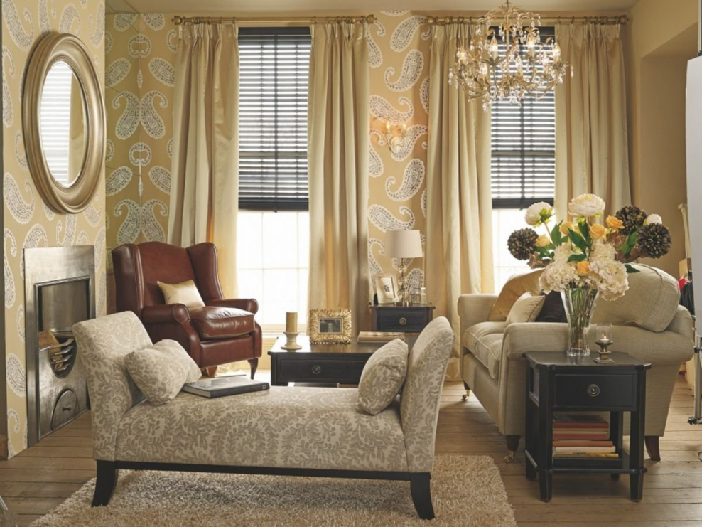 Шторы в гостиную черно белый интерьер