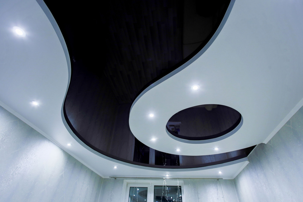 Многоуровневые подвесные потолки
