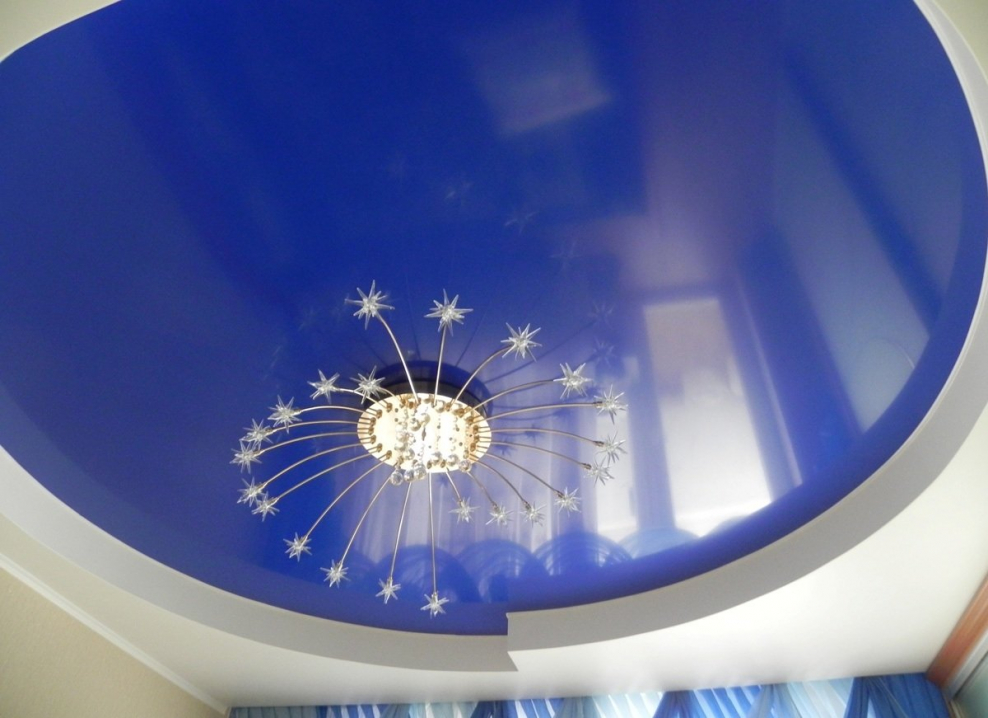 Натяжные потолки