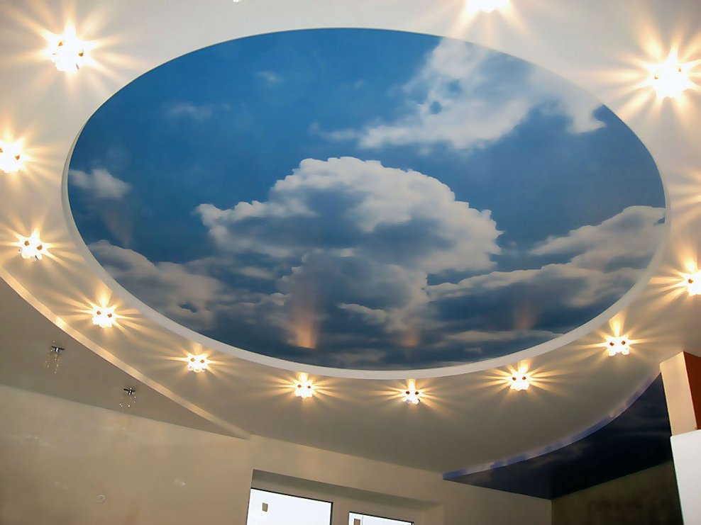 Натяжной потолок небо