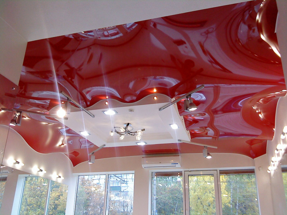 Натяжные потолки