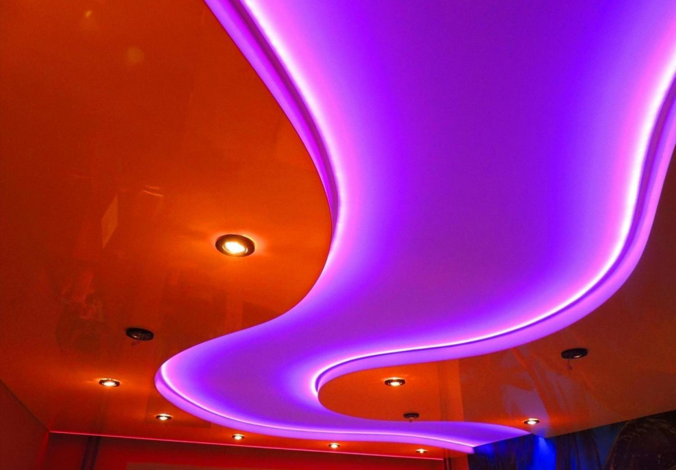 Натяжные потолки