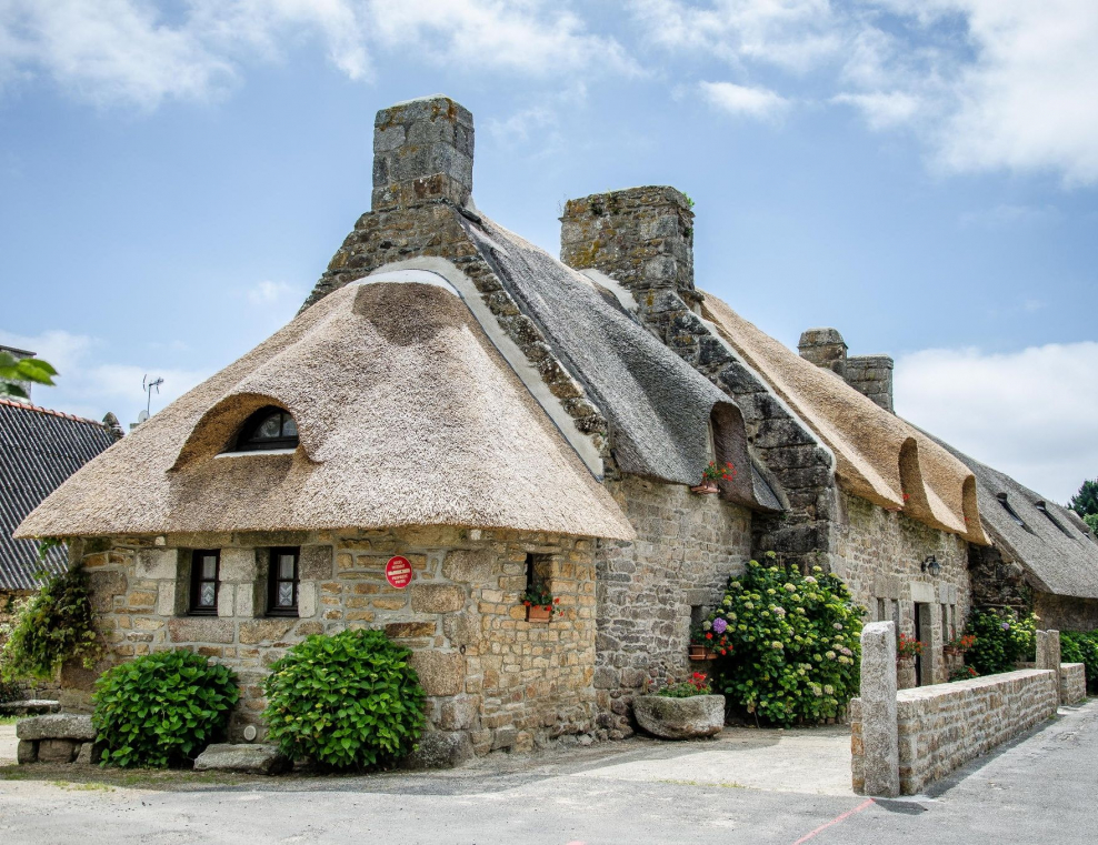 Kerascoet Бретань