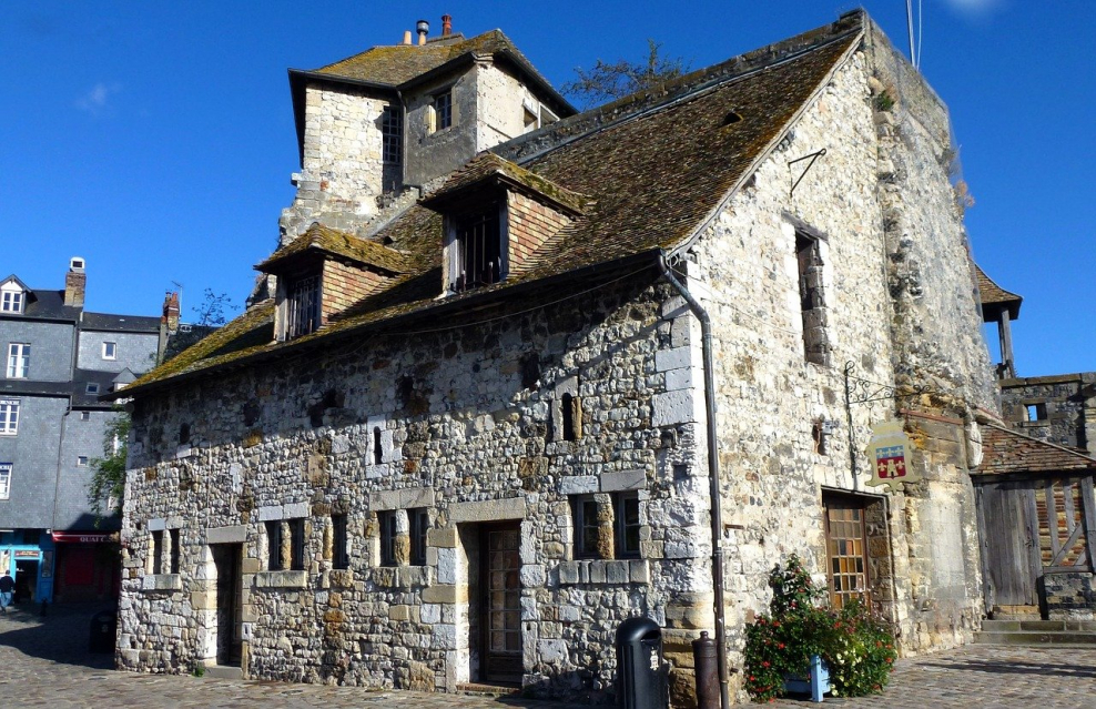 Нормандия архитектура