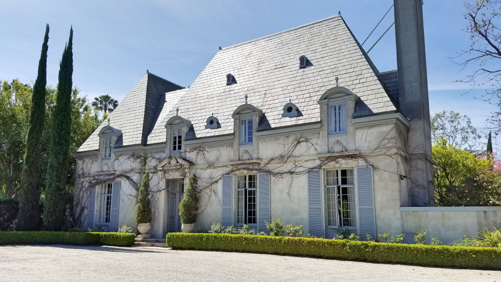 Арлей Ринехарт Архитектор