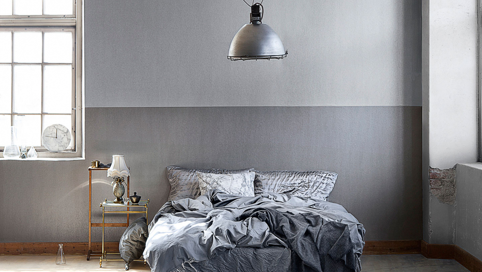 Черничный цвет в интерьере