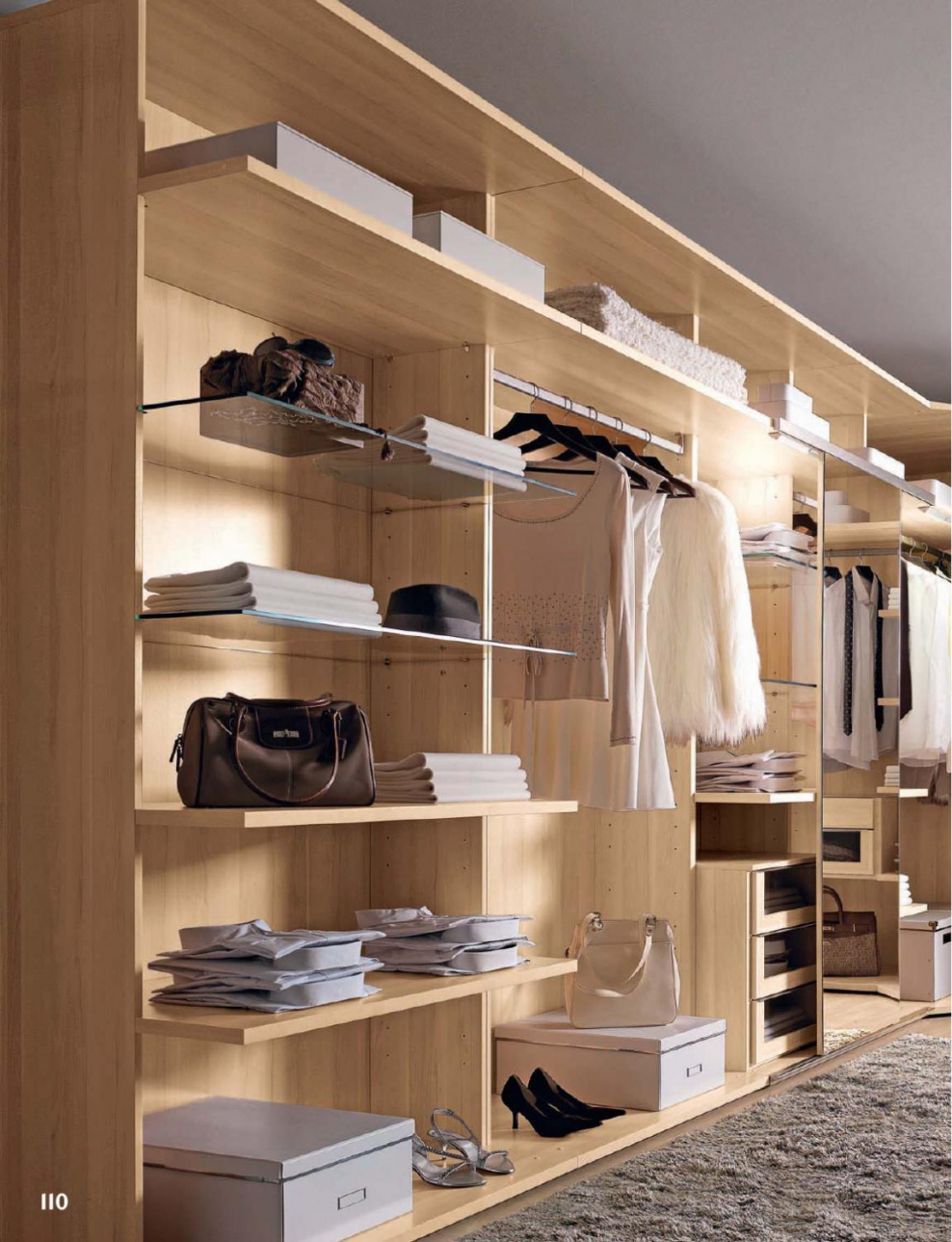 Гардеробная из ламината