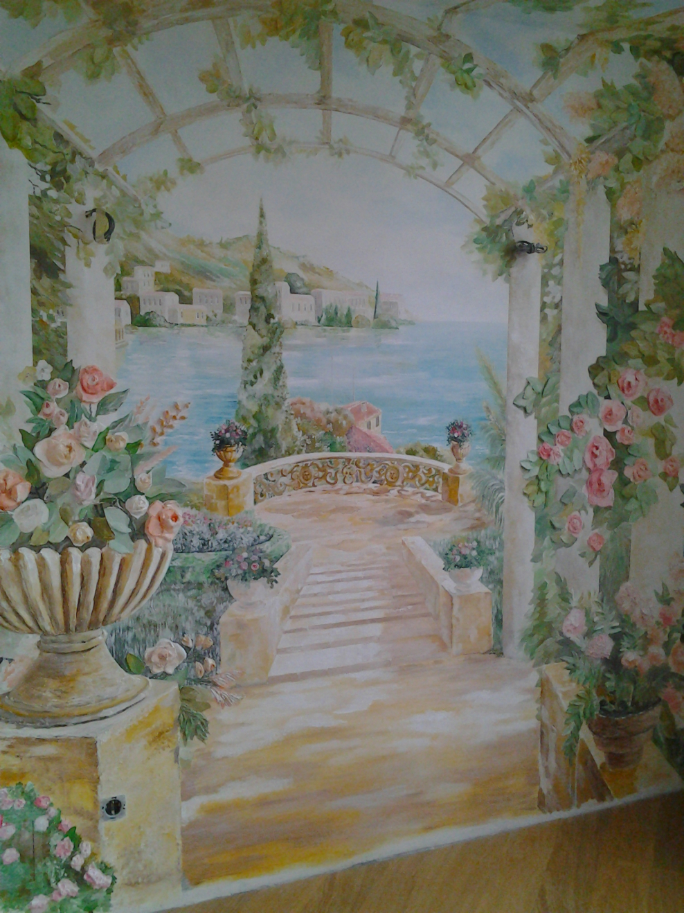 Фрески афреско в интерьере кухни-гостиной