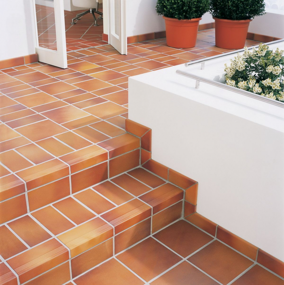 Укладка плитки по диагонали