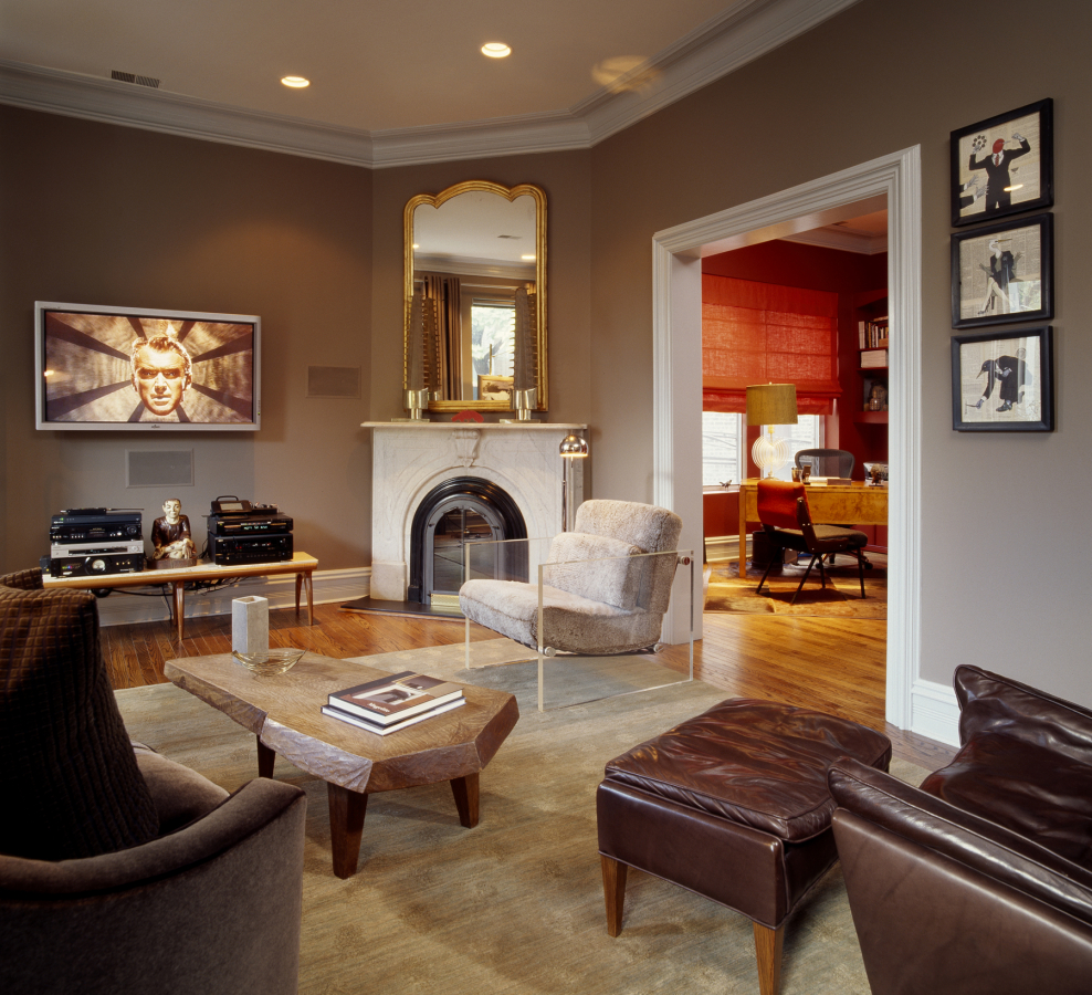 Гостиная с угловым камином