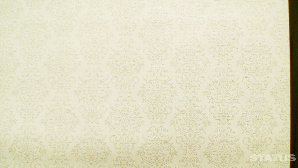 Обои цвета слоновой кости