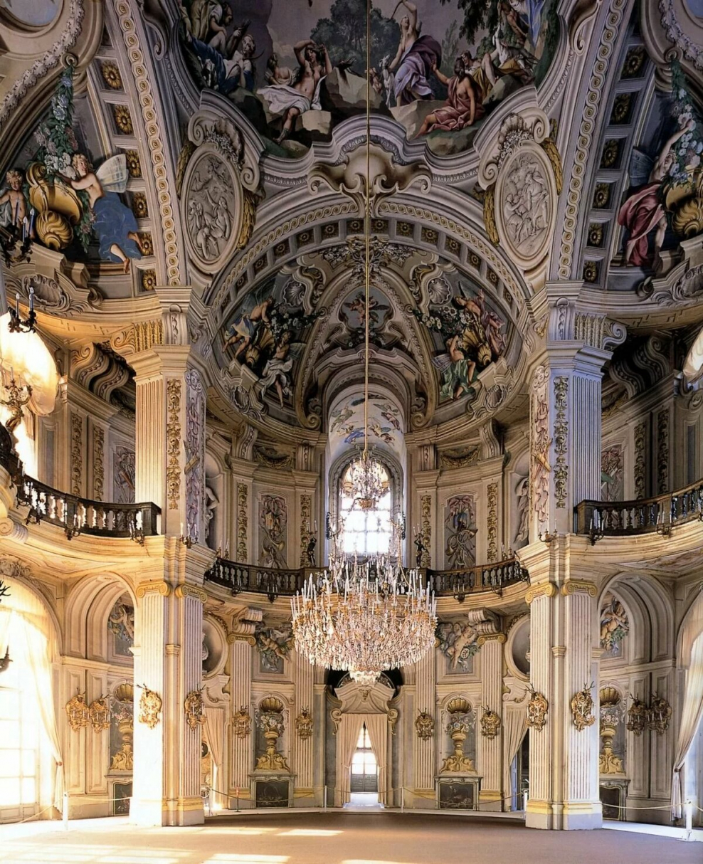 Маркус Брунетти фасады