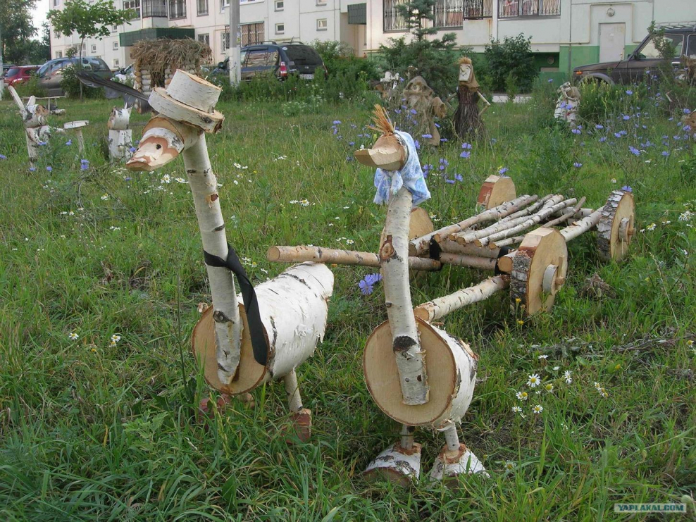 Фигуры из березы