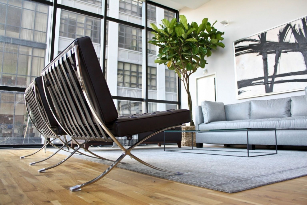 Кресло Барселона мис Ван дер Роэ