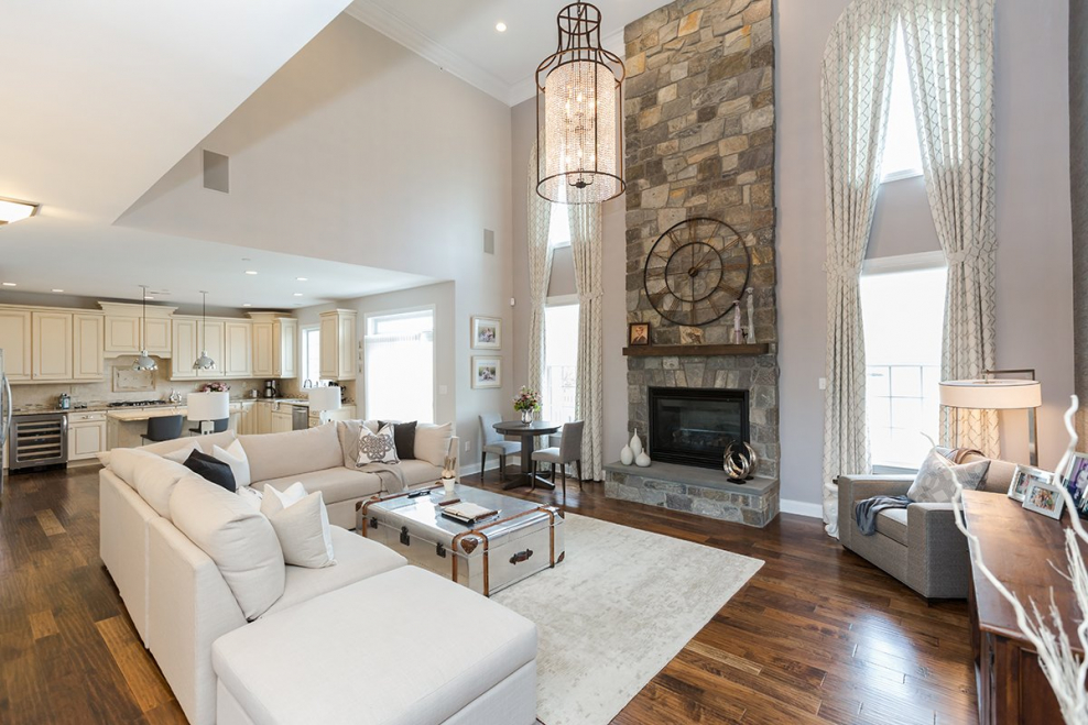 Гостиная в дачном домике