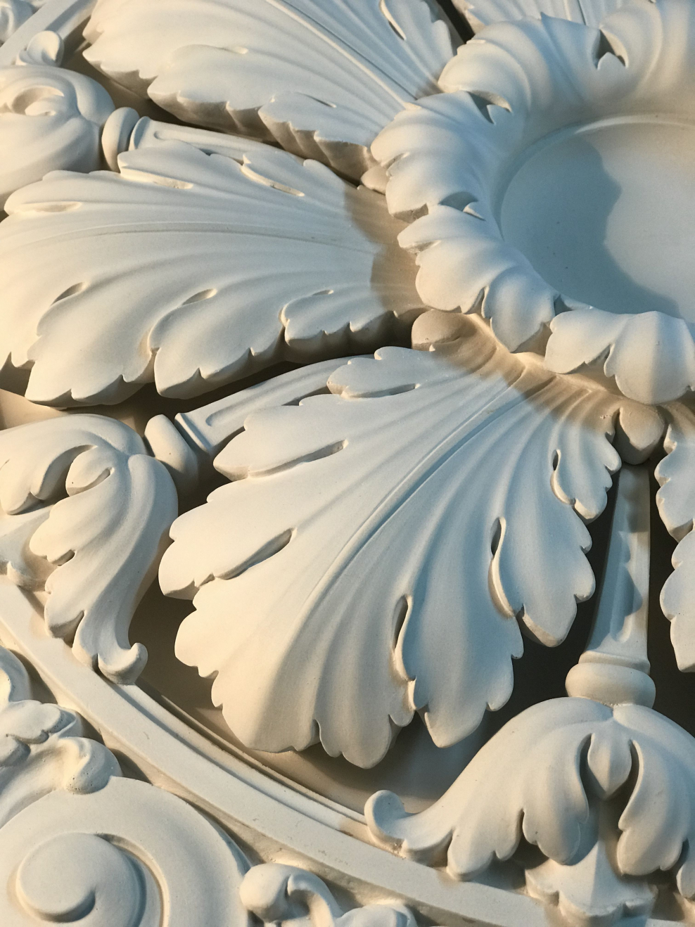 Ампир лепнина