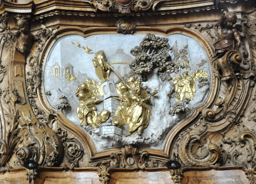 Версаль лепнина