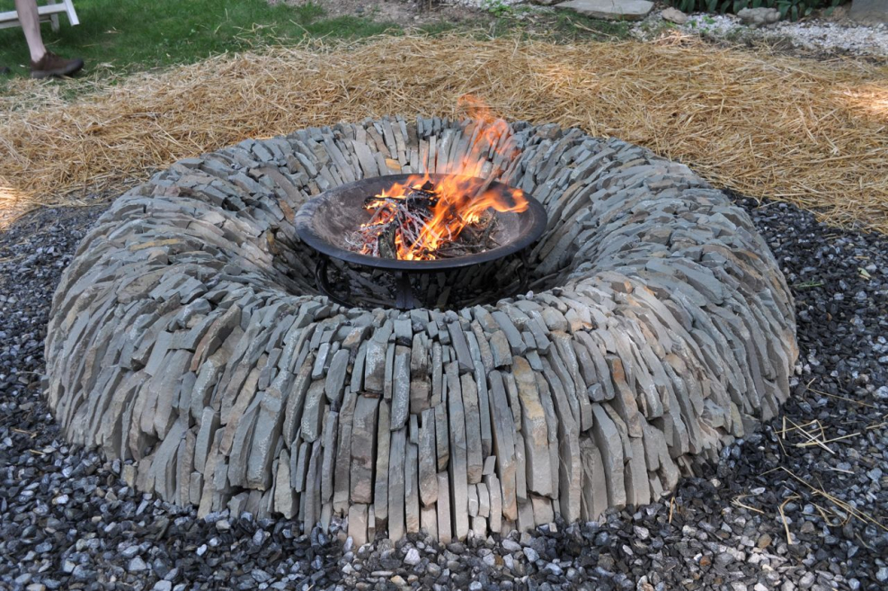 Костровая зона на даче