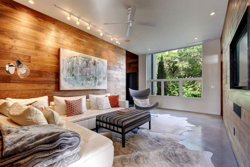 Отделка стен деревом