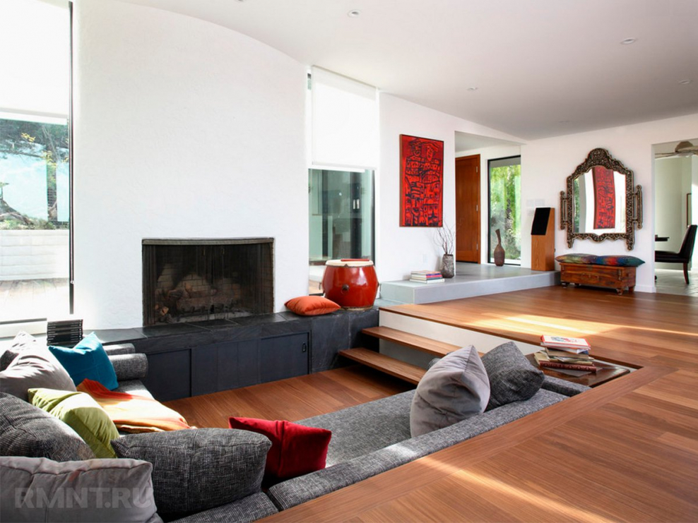 Гостиная ракурс с пола