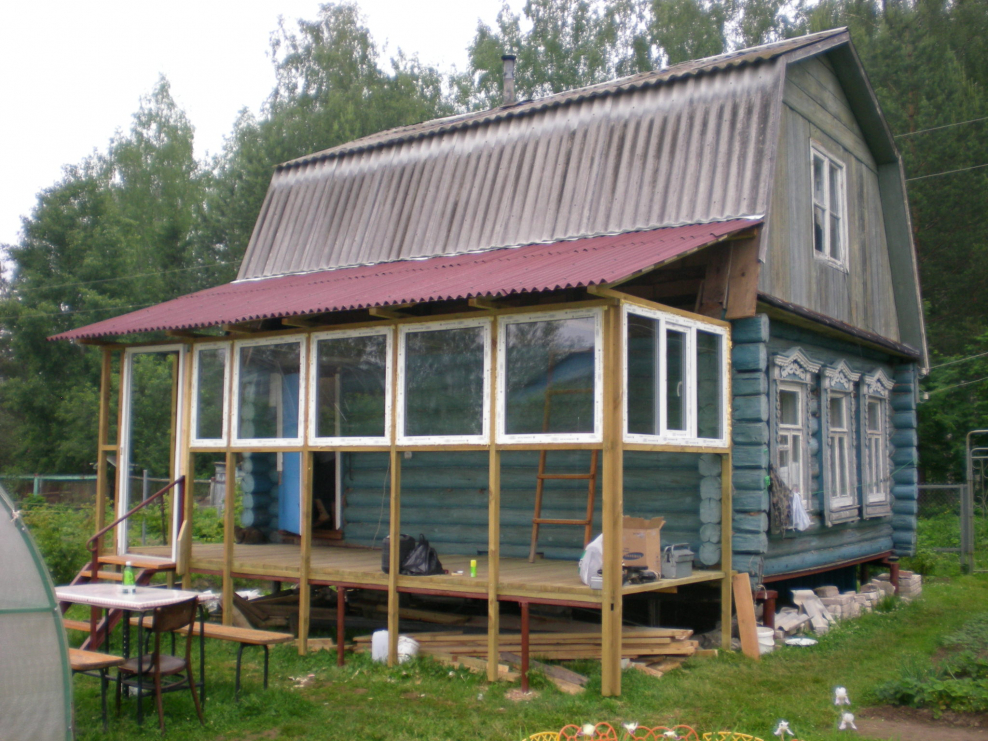 Пристройка к дачному дому
