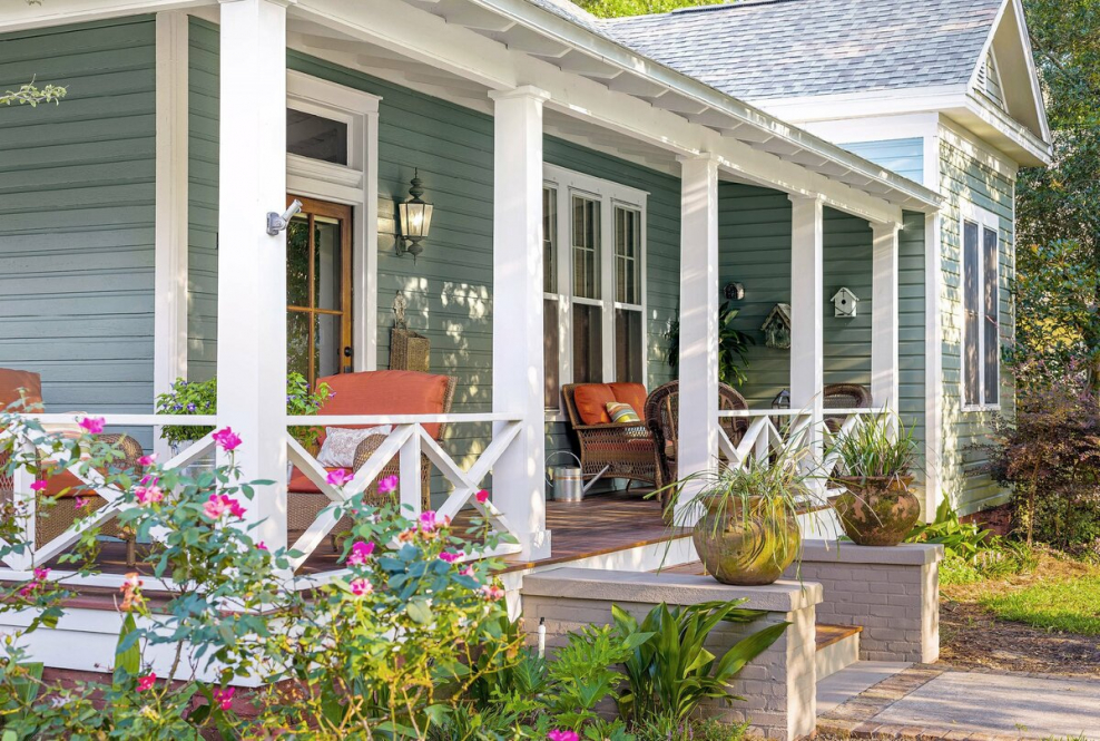 Веранда в деревенском доме