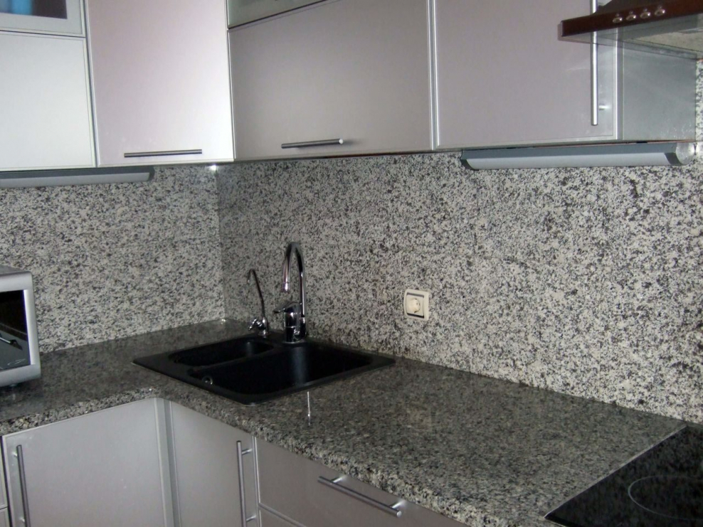 Бета Вайт гранит