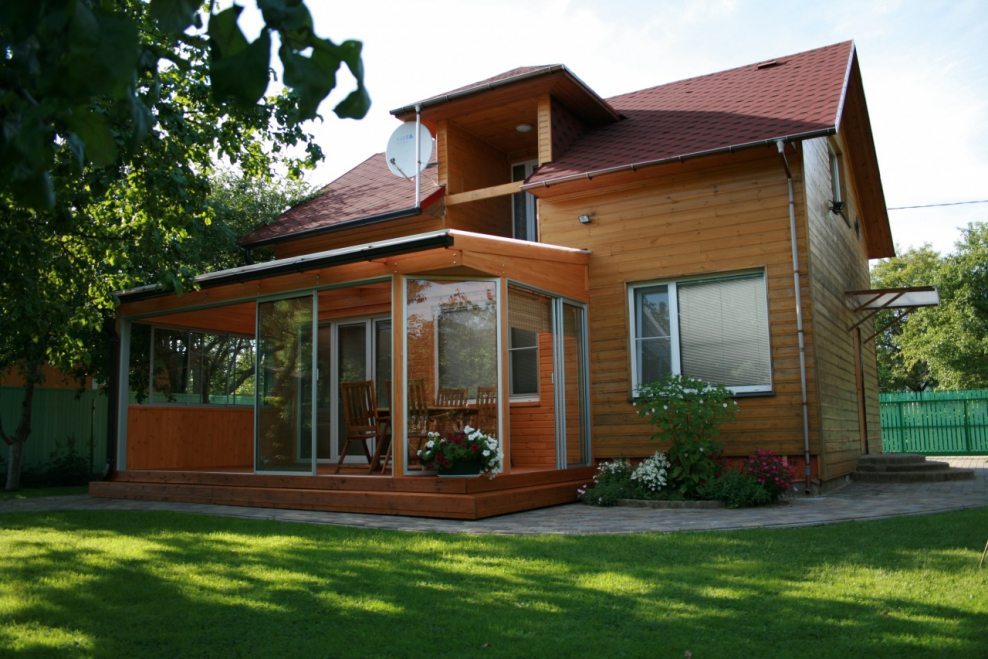 Пристройки к загородному дому