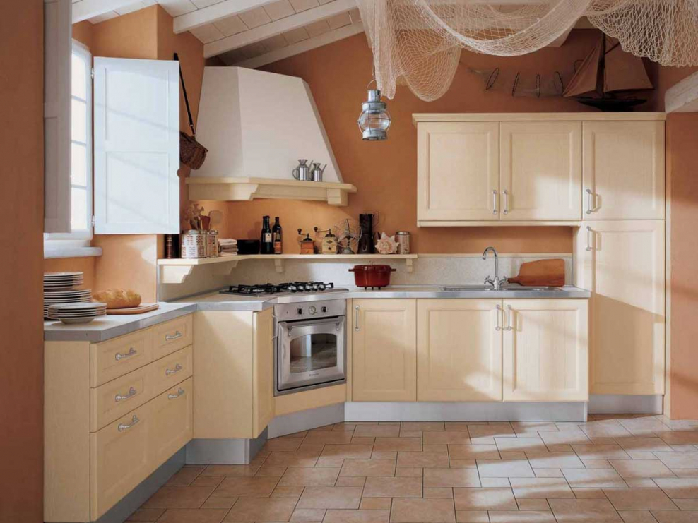 Кухня в персиковых тонах