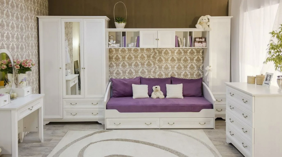 Мебель для девочки в спальню