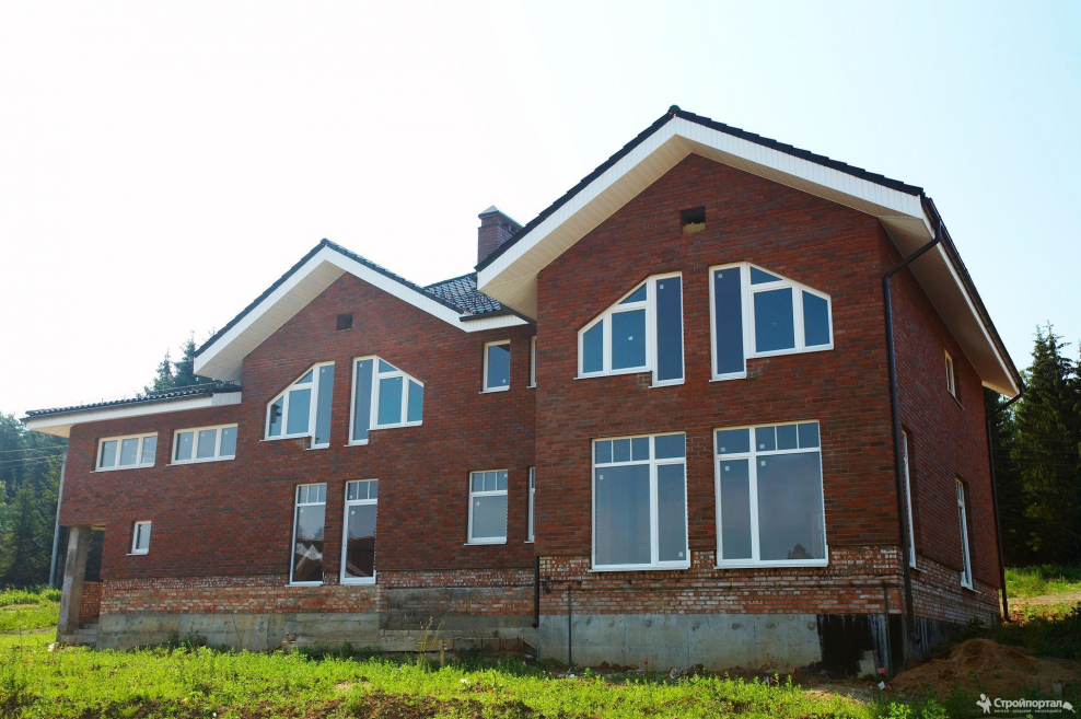 Вид с террасы на сад