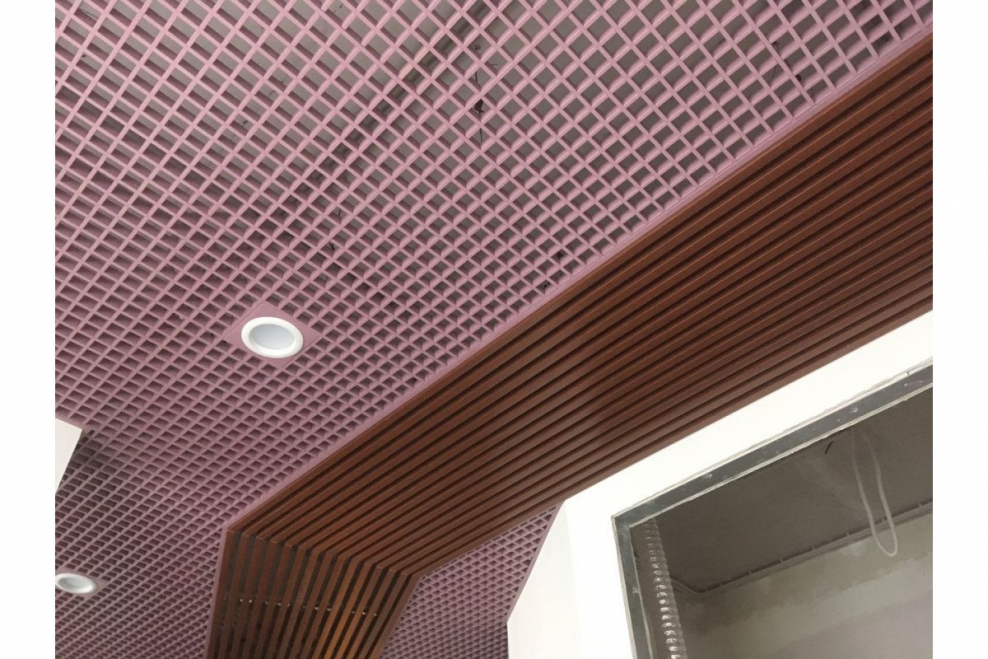 Реечный потолок Грильято