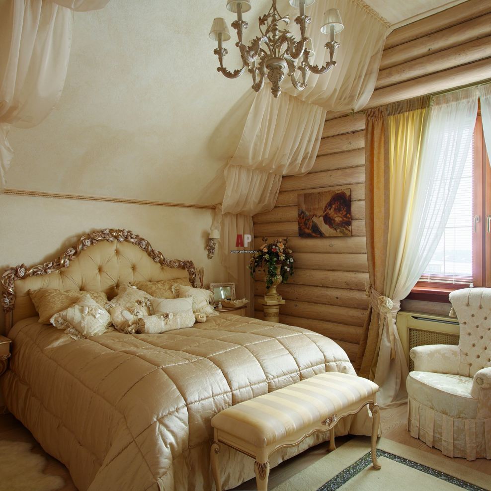 Шторы в спальню в деревянном доме