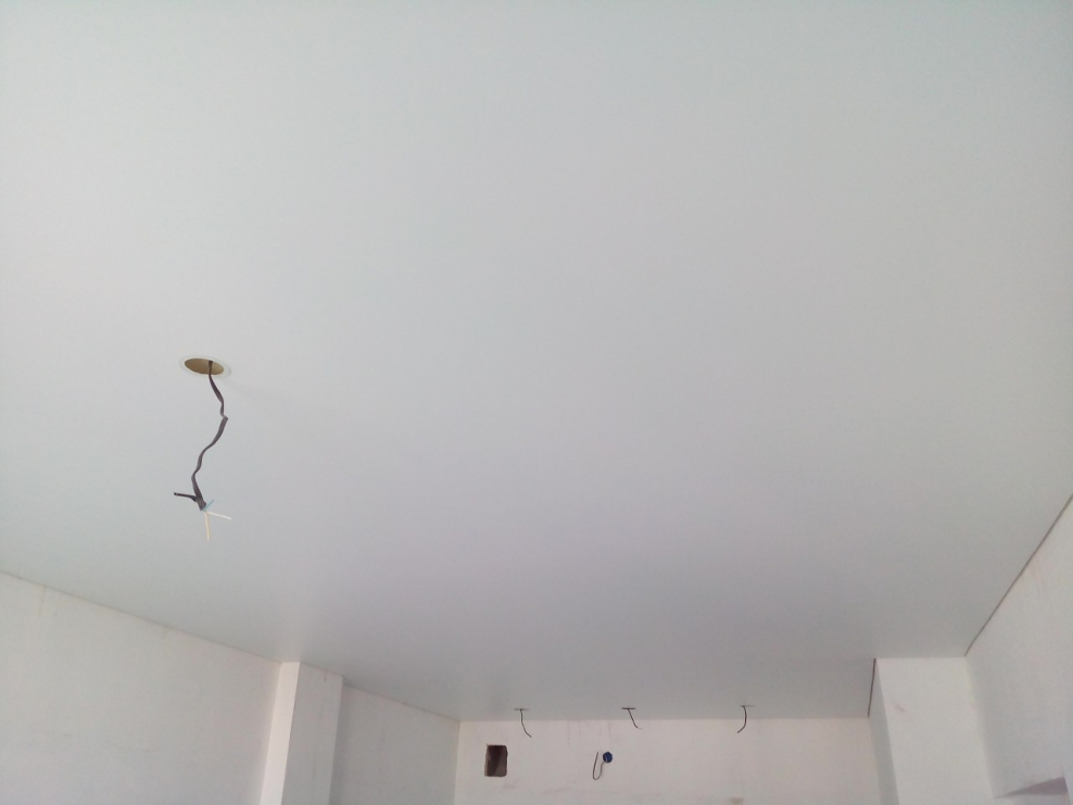 Натяжной потолок 501 матовый