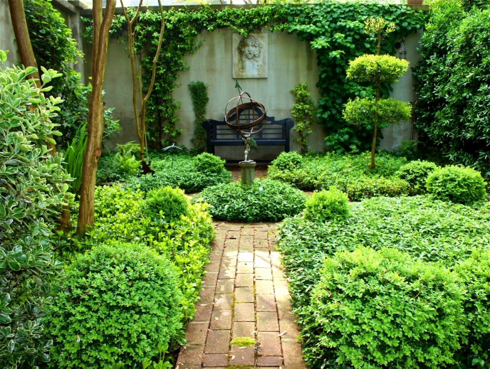 Зеленая комната в ландшафте