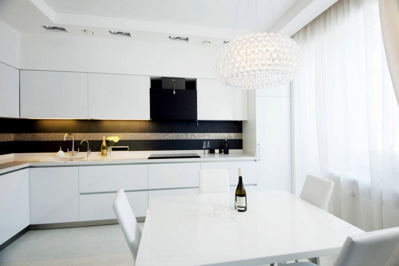 Кухня в белых тонах Минимализм