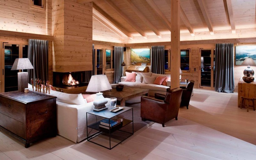 Интерьер деревянной мансарды