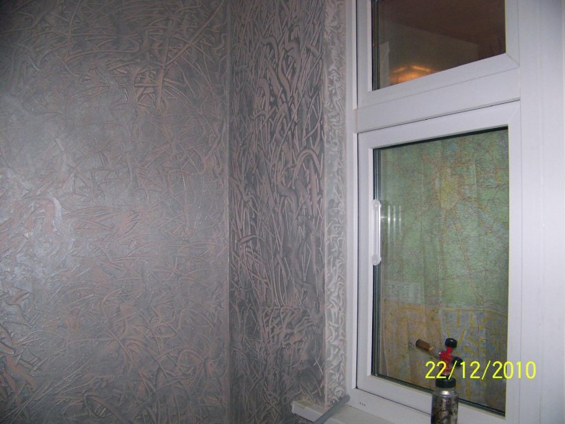 Декоративная штукатурка на балконе