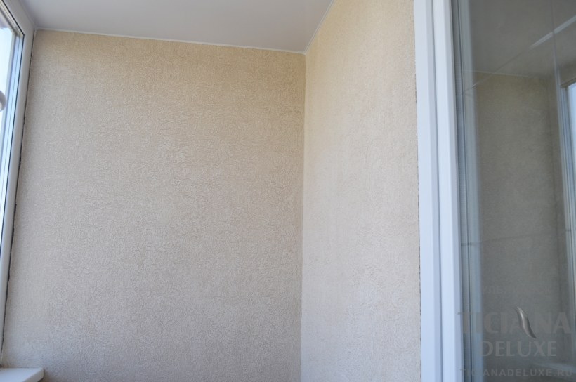 Декоративная штукатурка на балконе