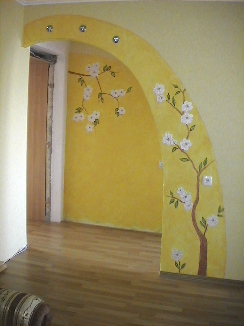 Красивые жидкие обои для зала