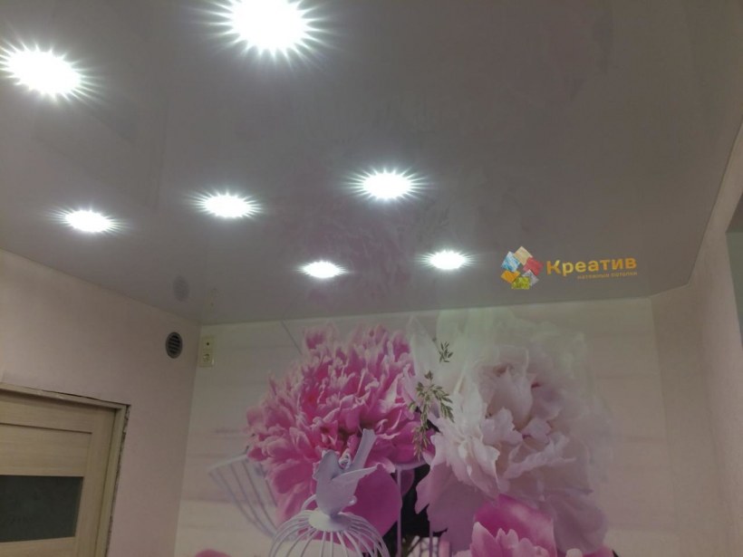 Натяжные потолки