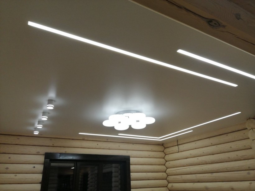 Потолок в доме 2.30