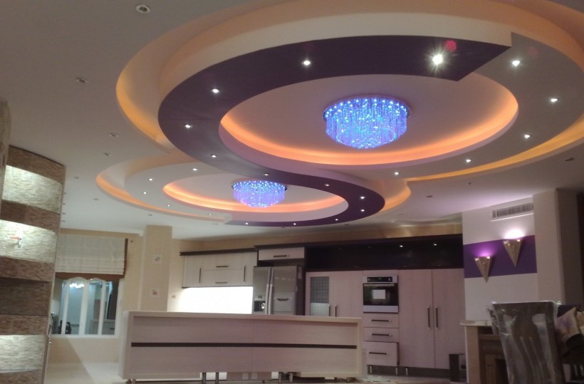 Двухуровневый потолок с контурной подсветкой