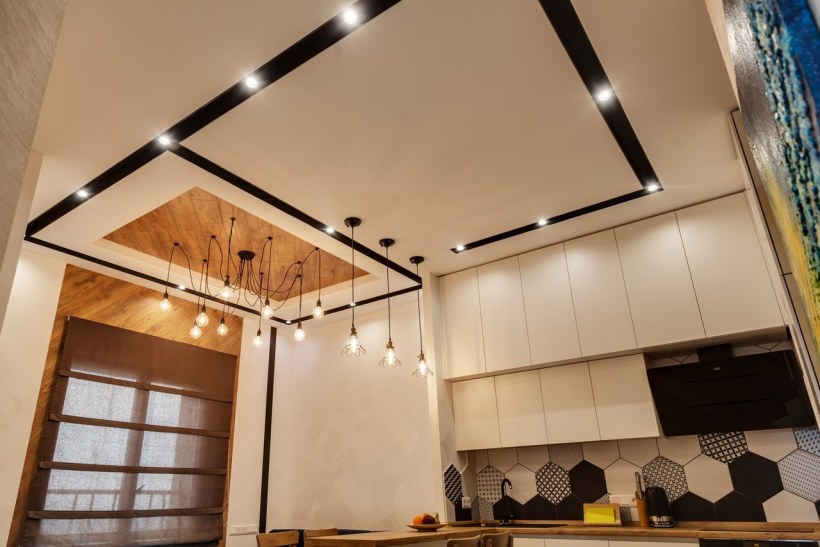 Какой потолок водоустойчивый