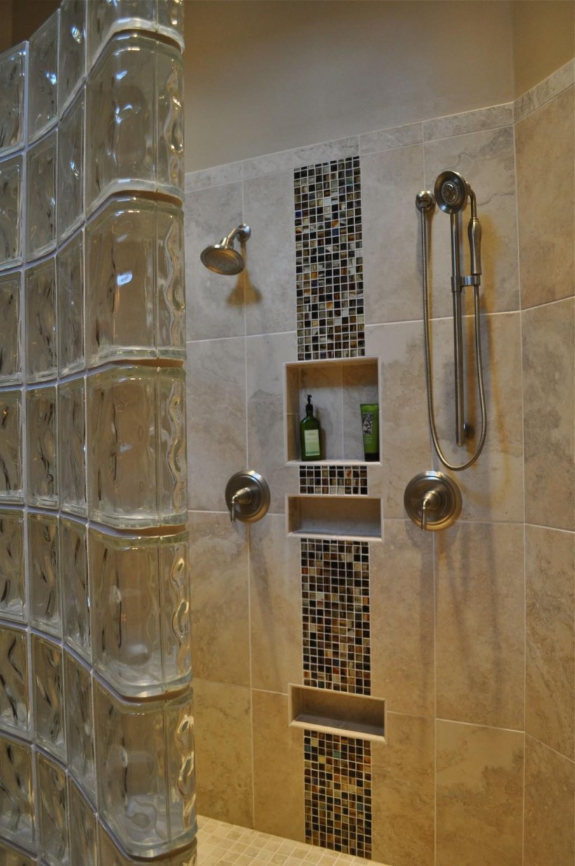 Перегородка для душа из стеклоблоков