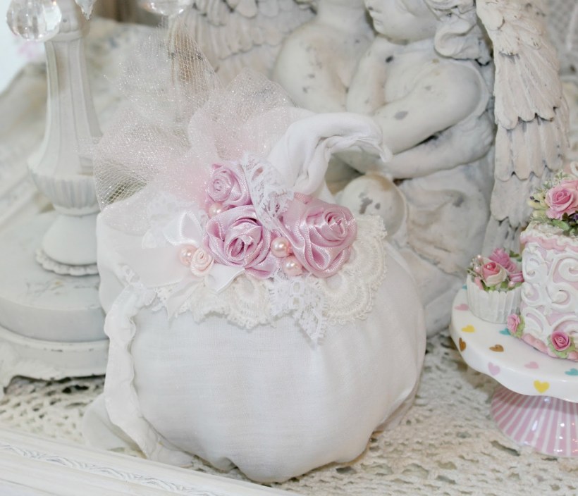 Вещи в стиле шебби Шик