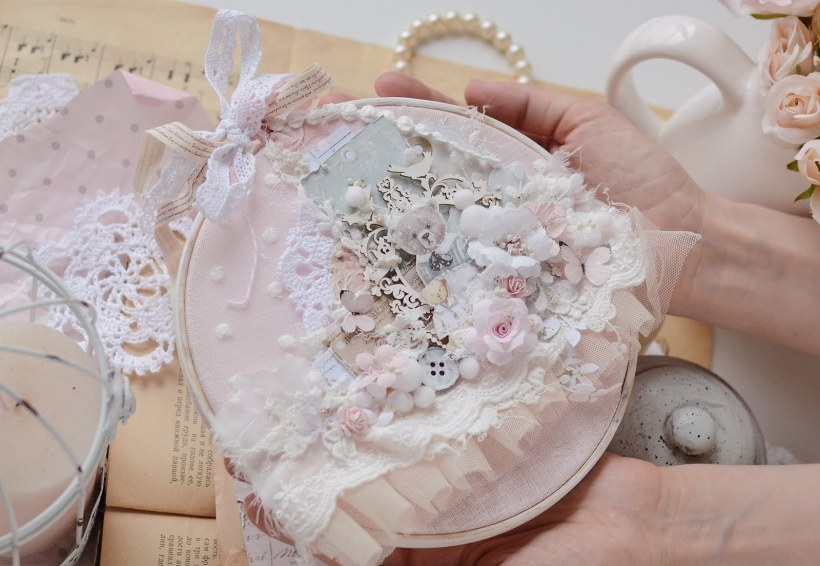 Бусы в стиле шебби Шик